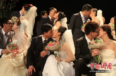 35��(du��)�����Ϻ���������(gu��)�^��(n��i)�e�С�������䡱