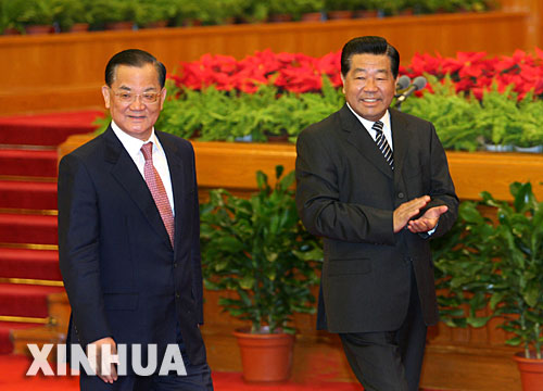 4��27�գ��й��������ξֳ�ί��ȫ�����f��ϯ�Z�c���ڱ����������Õ�Ҋ�ʈFǰ�텢�ӵ����Ãɰ����Q�Ļ�Փ�����Ї������h�s�u��ϯ�B�� ���A��ӛ�� ���d�� �z