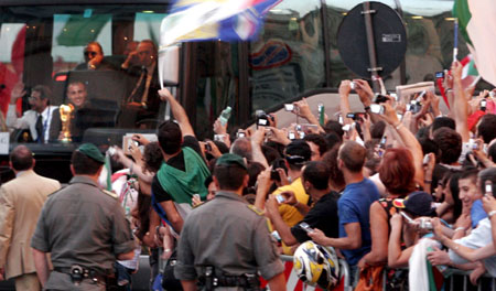 �c���M����һ�����籭���ʈDƬ