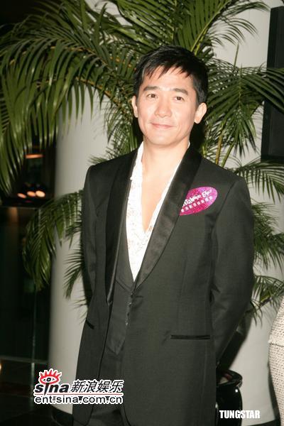 �D�ģ���۽���(ji��ng)25�������(hu��)--����������΢Ц